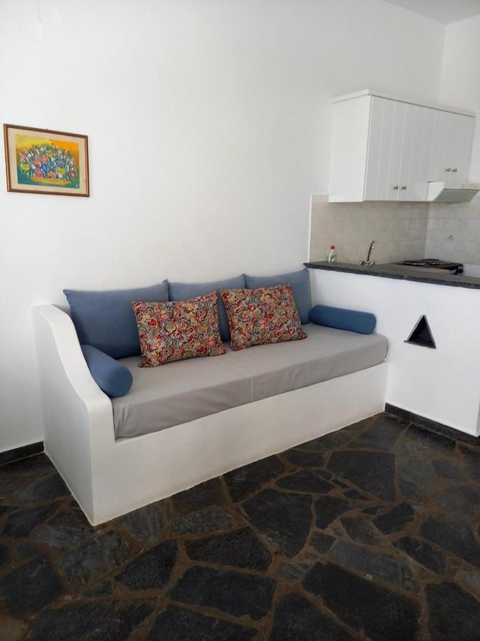 Parathyro Sto Aigaio 1 Tinos Exterior photo