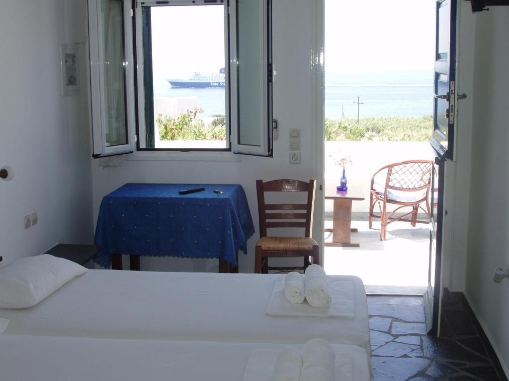 Parathyro Sto Aigaio 1 Tinos Exterior photo